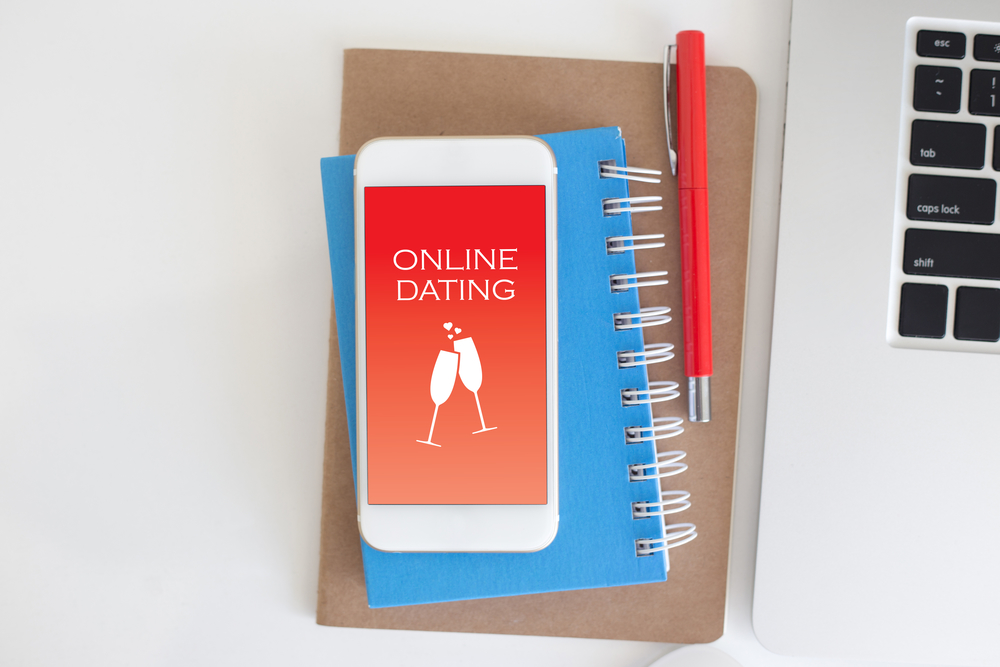 5 Online Dating Tips for Christian Singles